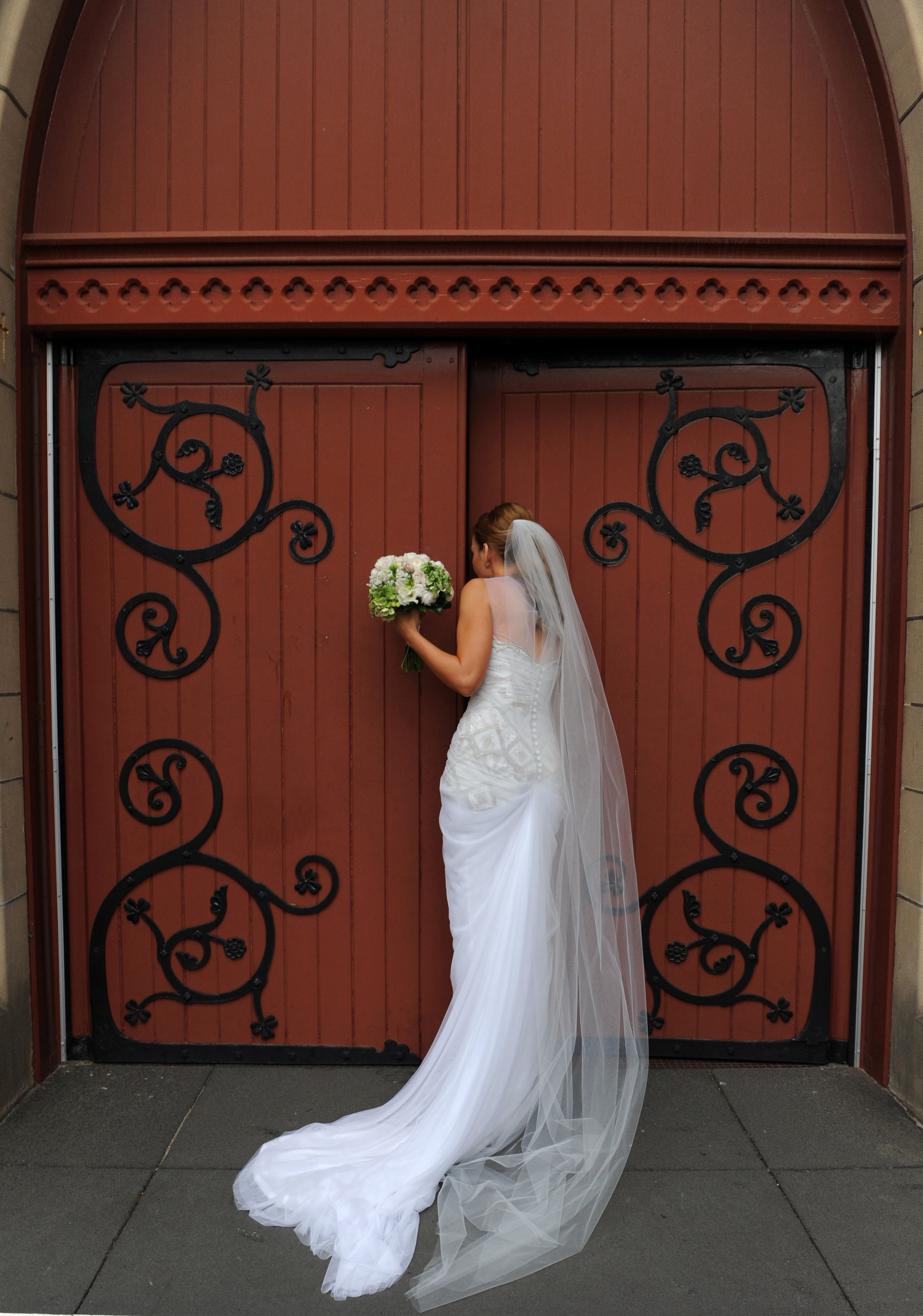 Weddings - ~/Content/Media/Weddings/wedding card 01.jpg)